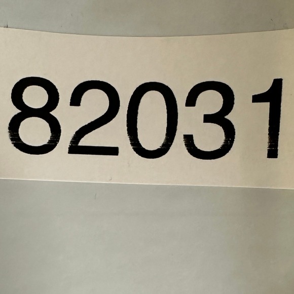 Hugo Boss Jeans Straight Fit Mens 36X34 Blue Distressed 5 Pocket Stretch Casual - Picture 11 of 11